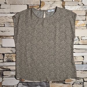 S | Suzy Shier | Sleeveless Splatter Blouse